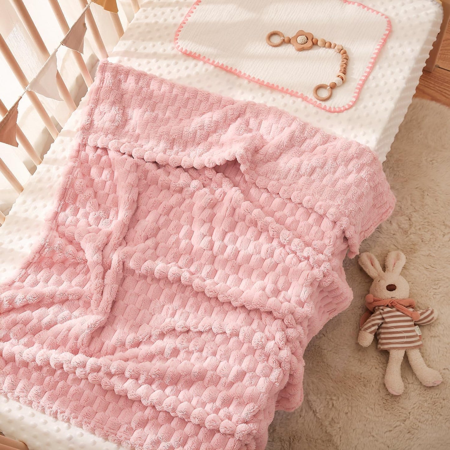 Pink Soft Fleece 3D Square Grid Baby Blanket Breathable Nursery Blanket